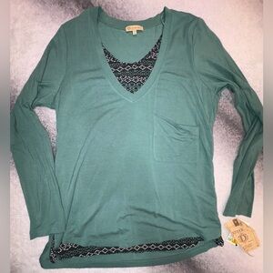 NWT Democracy Green Black V-Neck Blouse‎ Combo Casual Top Shirt Medium M (A4)
